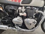 triumph-bonneville-t120-2019-km-13600