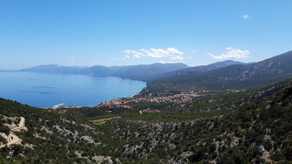 panorama cala gonone.jpeg