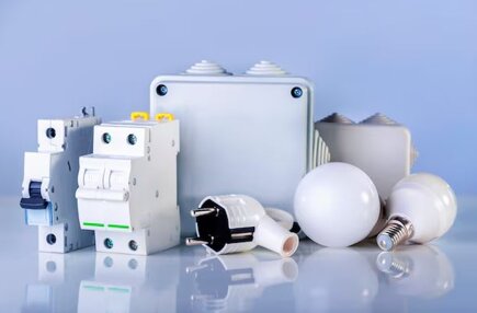 materiale elettrico 2.jpeg