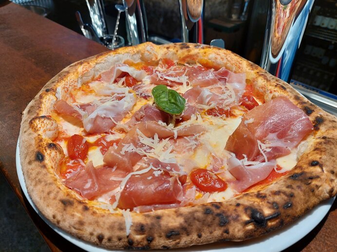 39476_079fcafb120869f15b305cdf517de3f580221786