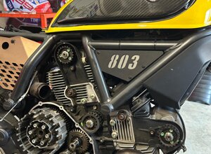 scrambler%20frizione.jpeg scrambler%20frizione.jpeg