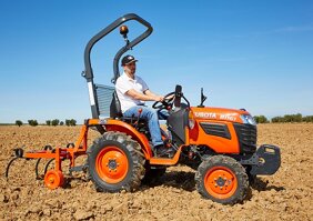 ai search-kubota sept 20179644.jpeg ai search-kubota sept 20179644.jpeg