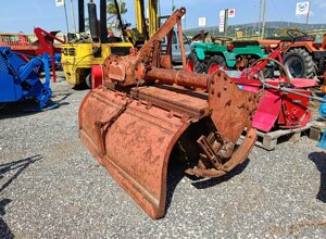 fresa%20howard%20rotovator%20c%20160.jpeg