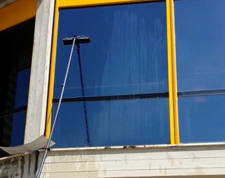 lavaggio alta quota grandi vetrate