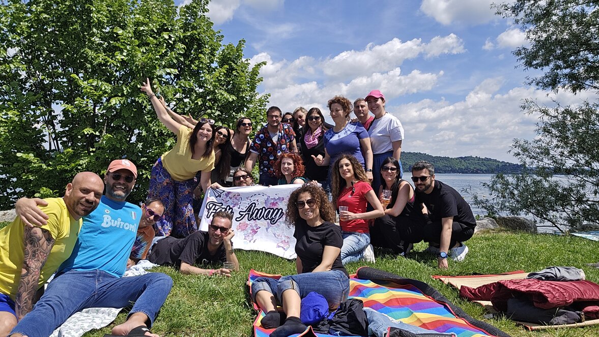 pic nic copertina.jpeg pic nic copertina.jpeg