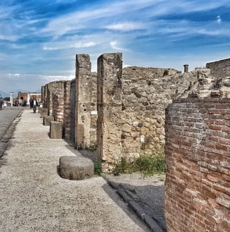 scavi-pompei.png scavi-pompei.png