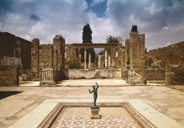 casa-del-fauno-pompei.png