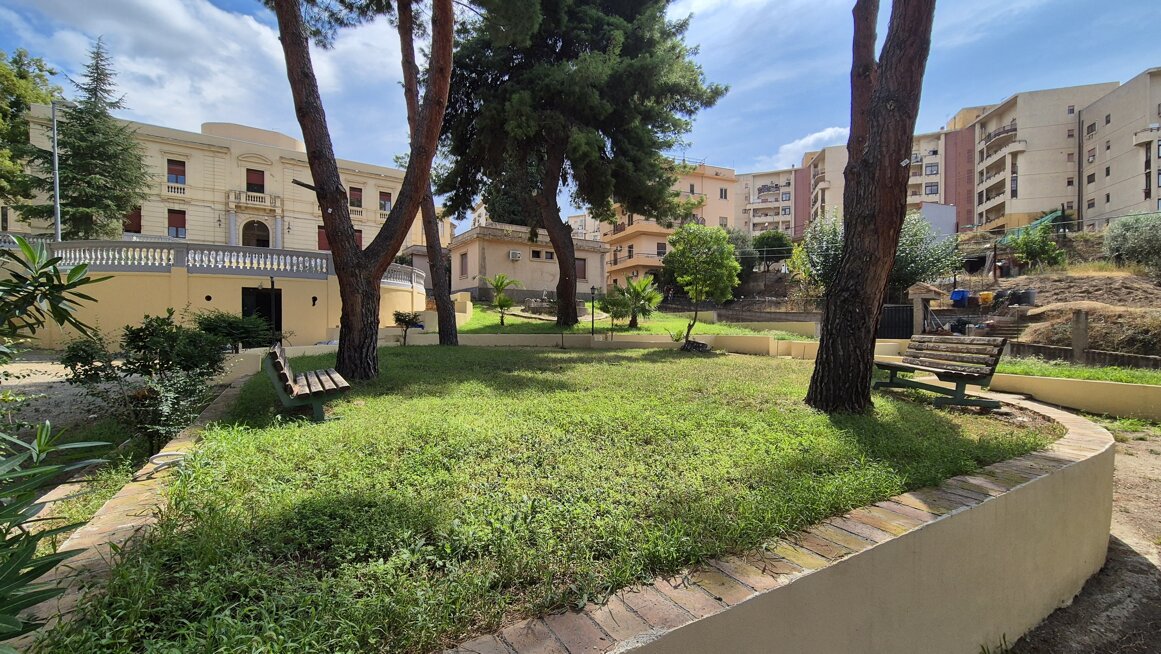 giardino_housing_anteriore.jpeg