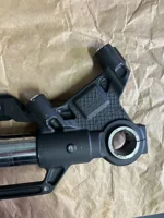 piedino-forcella-kawasaki-versys-1000-destro-440130336