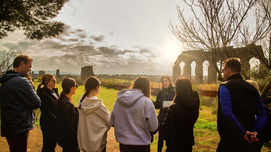 appian way aqueducts and catacombs (7).jpeg