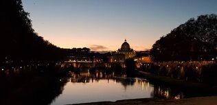 rome by night ebike tour (4).jpeg