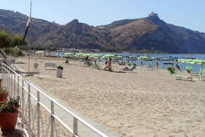 spiaggia.jpeg