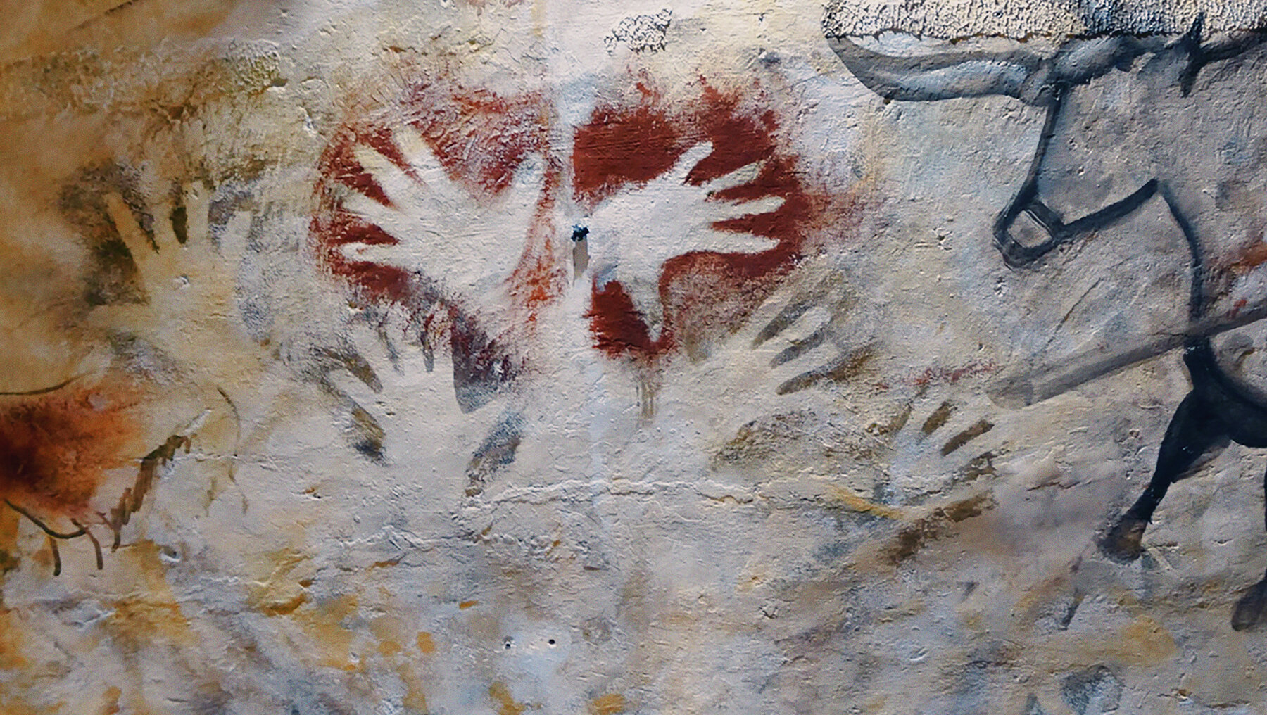 hands_altamira.jpeg hands_altamira.jpeg