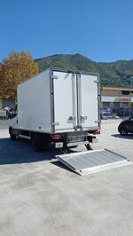 iveco-daily-35-180-frcx-20c-pedana-posteriore