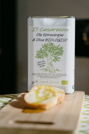 olio-extra-vergine-di-oliva-biologico