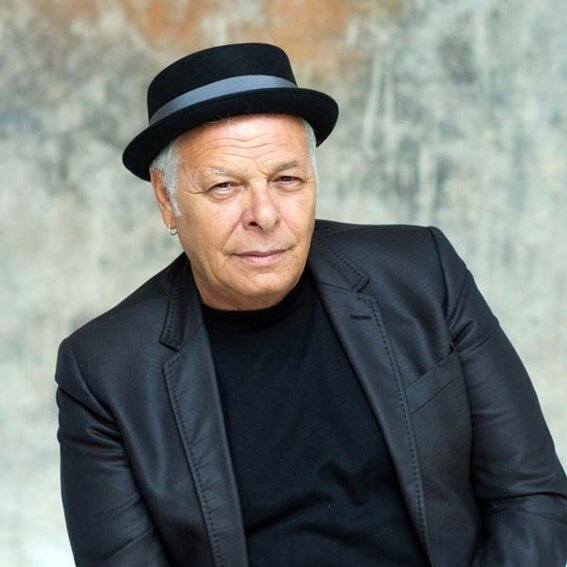 4 enzo-gragnaniello-bio-5.jpeg