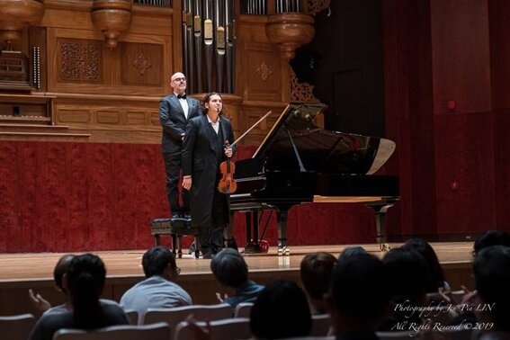 22027676-af1f-4807-a403-a1ec78af6356