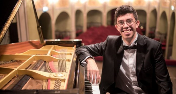 8e6546cf-4ccd-4cee-9132-b1768b57ebb9