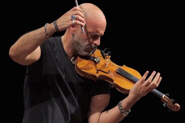 eeb30e1b-75a3-4cb1-8cb4-c3d665bb99e4