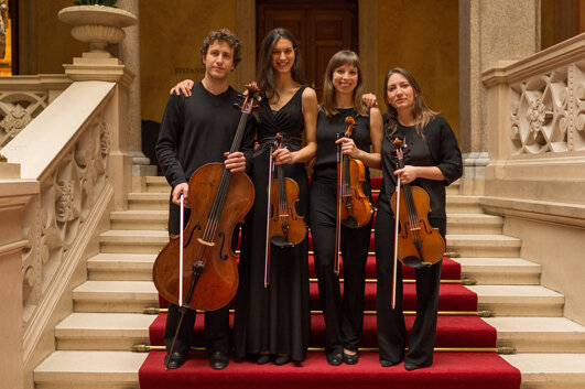 261cd49c-7d28-4c77-af7e-6caf73345f74