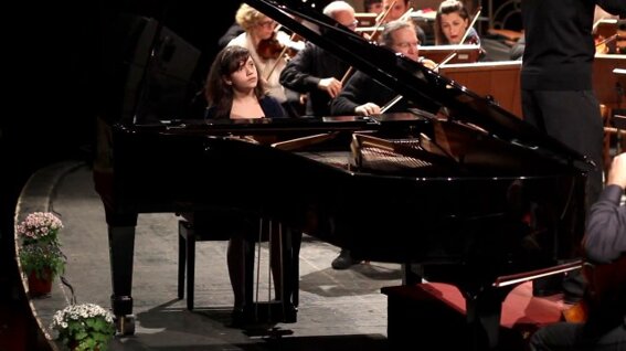 dd5669fa-aadf-4dd8-b8d4-d44c91ee45ca