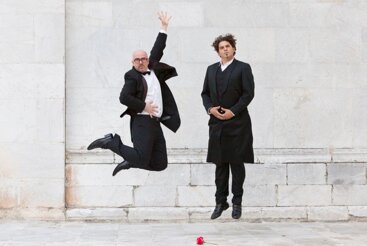 875562a5-cc73-4e4b-a6ed-2aee2a774009