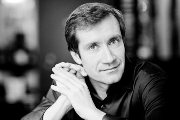 8f67751a-5a60-453f-8ed5-be120fef9c02