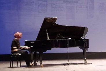 fdb8b4c4-e611-4797-832f-dbd45bed861c