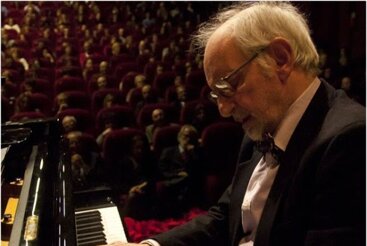 beb4a9df-586f-4626-a39e-90fa3037f3ba