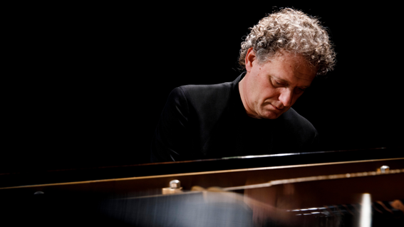 20ac1574-62f5-4bf8-8b11-a5fa9ab7e93a