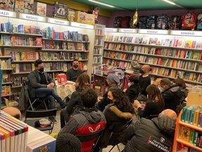 f1bf92de-549b-4dbd-aa71-ce9c4bc619d7