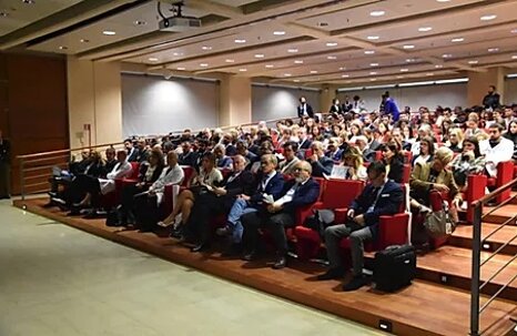 f789a929-4c6a-48bc-9e85-f9b02ed4f497