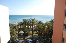 fddef3bb-cdd3-46f0-99ee-32eac7e81514