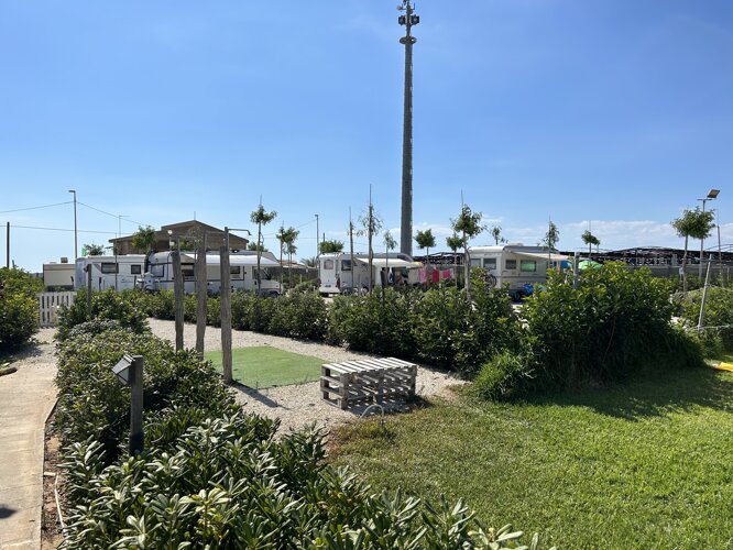 51953998-5eb5-43c4-848a-a14ba1ea1347