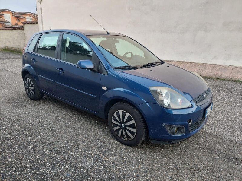 ford-fiesta-tdci-ghia