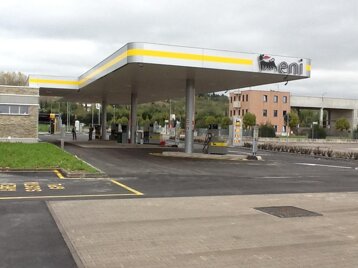 fb159562-52f5-4e1f-b072-3d25e461de8d