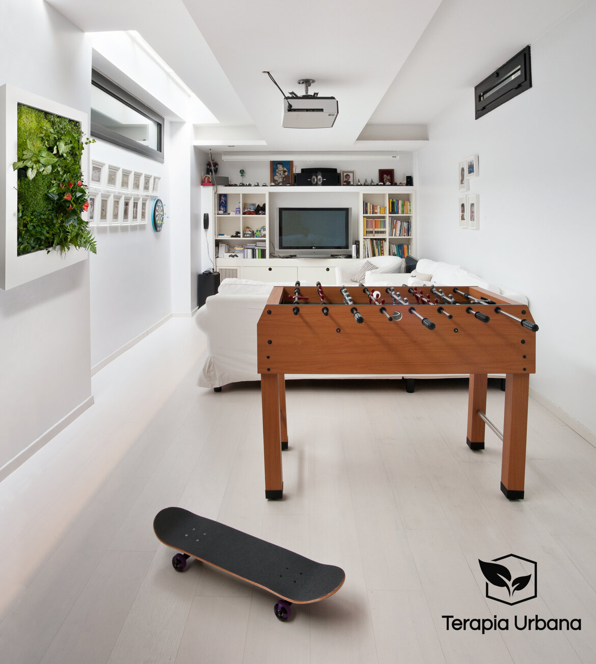 e9fdf9c2-d3c7-4d54-9136-0094c203e480