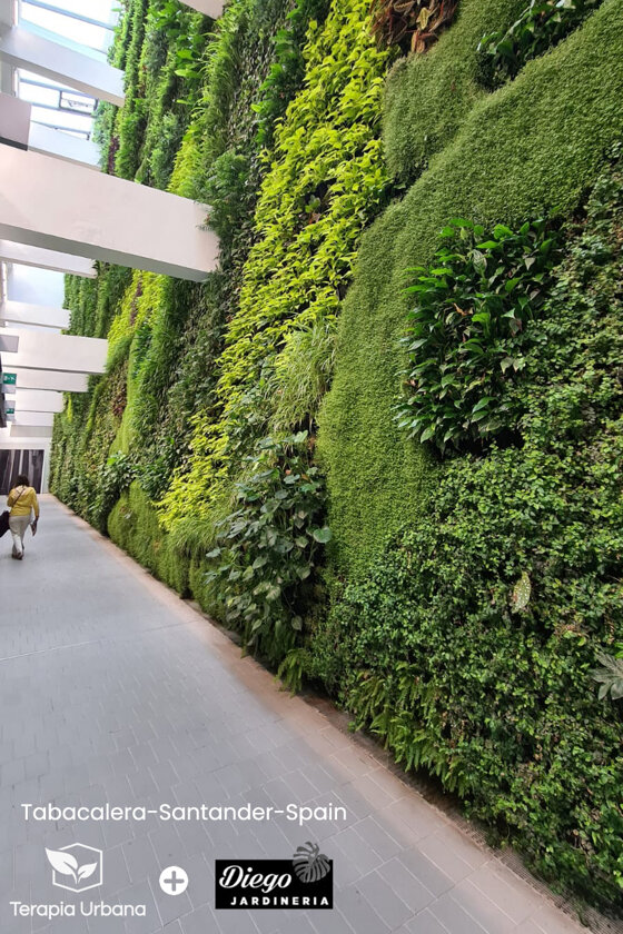 f9239530-d0e5-4ab2-8edf-c0774051d7b8