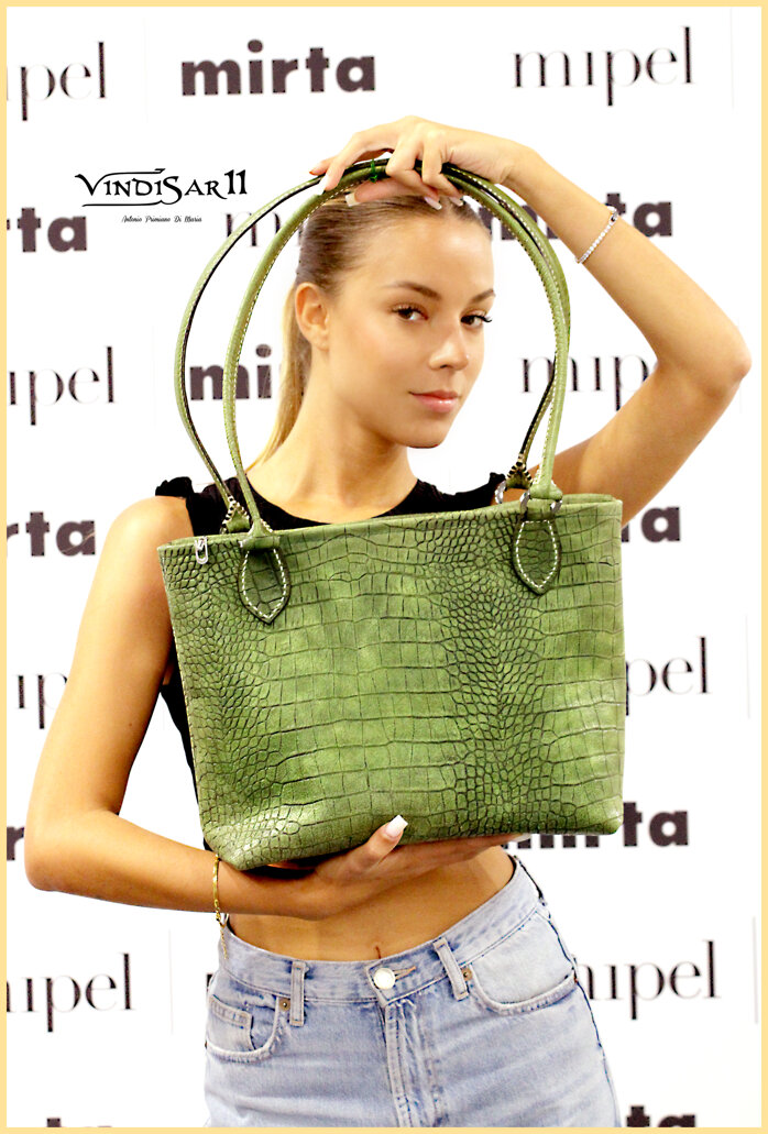 5e586c7b-bf2c-4797-86bc-2e53e44aa362