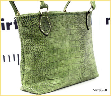 37f7b583-04b1-4831-a99b-61a55744a50f