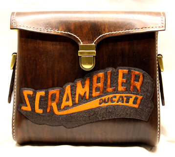 8cee9b24-3aa0-423e-bc9c-dd85c248c904