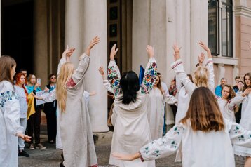 3818b93c-7642-4ffa-82a6-0cc43c0d9036