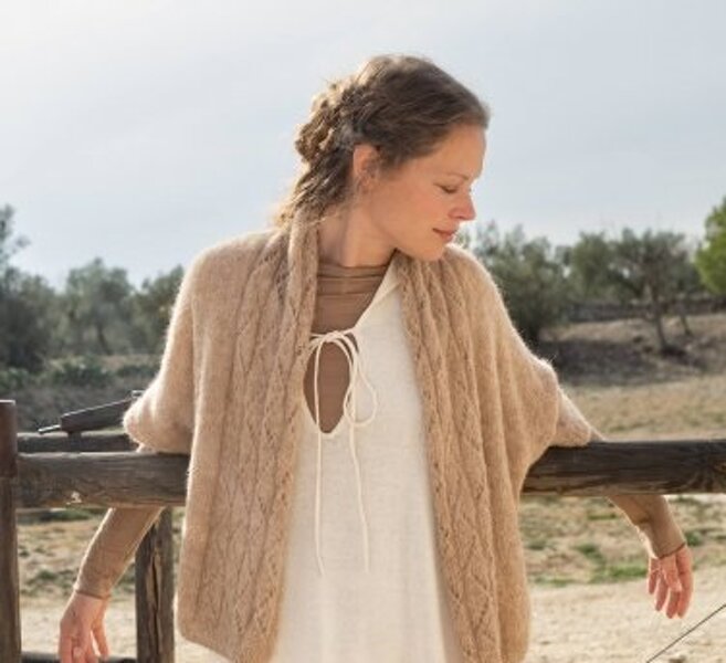 Maglia realizzata con filato Silk-Alpaca by Katia