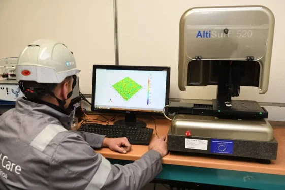 3f193ea3-e8cc-4284-bb22-6a813e591592