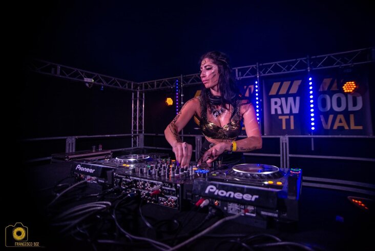 a3723f9d-8917-4b1a-806b-1b38e02304a1