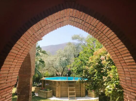 cc7e9697-3b8c-441a-9225-567c73479632