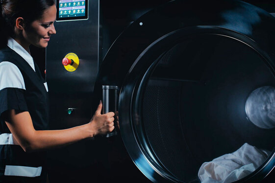 03a66ae2-75de-46c2-8c5b-73e37c57353e