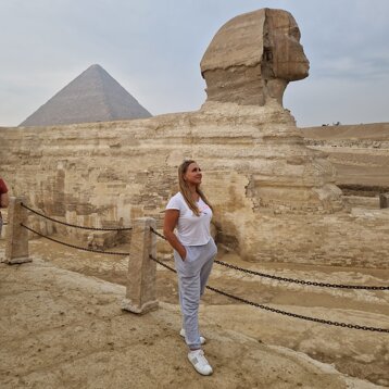 f4b05dd1-999b-409e-923e-e61393fcc060