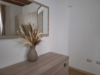 b7125e60-b1c8-4d1c-9464-0c936c629175