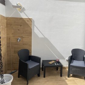 Angolo Doccia Esterna Cortile